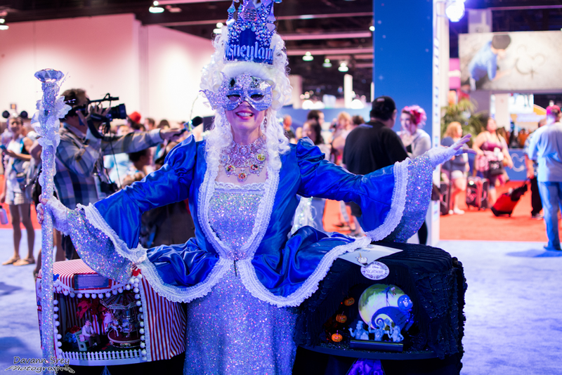 Illustration for article titled When You Wish Upon A Star: The Most Gorgeous Cosplay From D23, Day One!